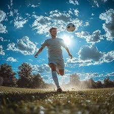 你是卧底？罗马球员用手死死摁住自家门将致失误，亚特兰大笑纳空门